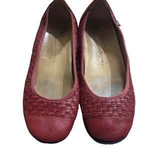 Haflinger Red Leather Woven Ballet Flats Size 39 Classic Quiet Luxury US size 8